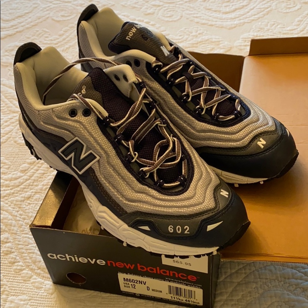 NEW Men’s New Balance Sneakers